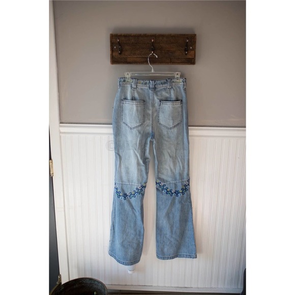 FREE PEOPLE DELPHINE EMBROIDERED JEANS 27 - Picture 4 of 7